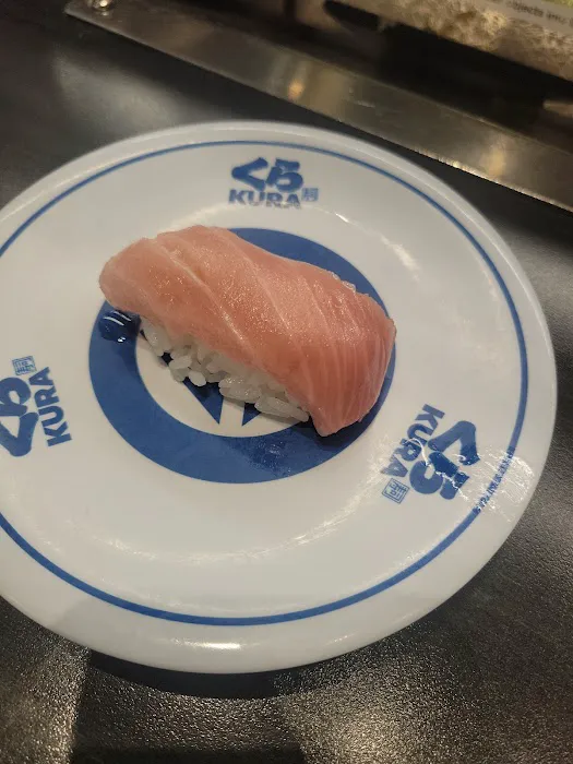 Kura Revolving Sushi Bar Picture 3