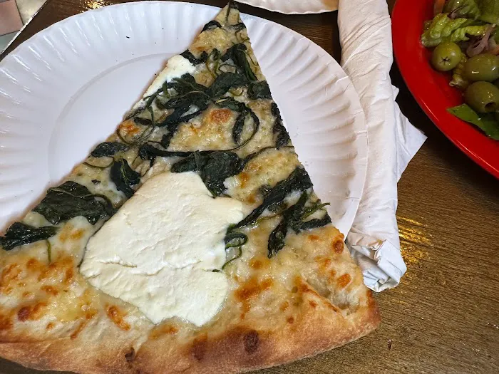 Home Slice Pizza Picture 3