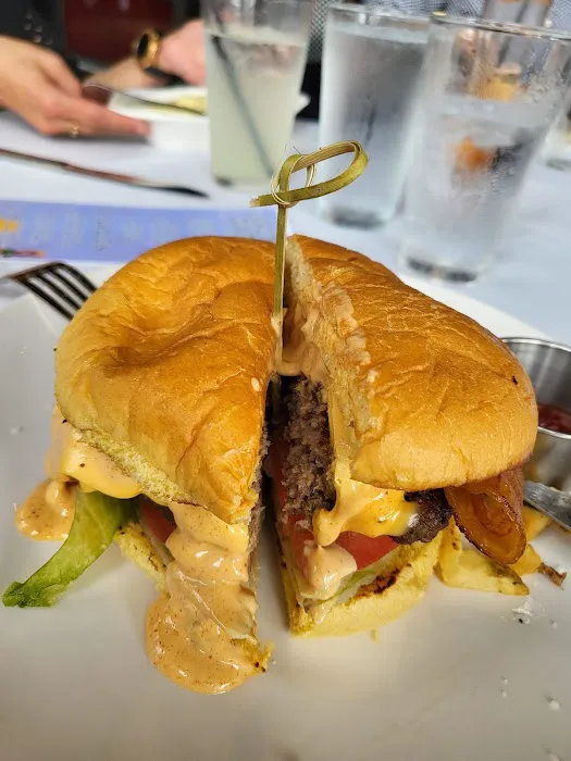 Federal American Grill Picture 10