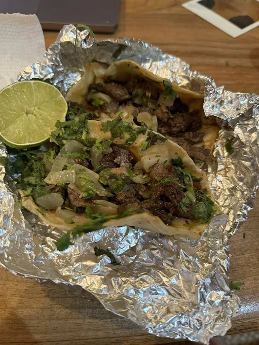 Tacos LA Creación (Food Truck) Picture 7