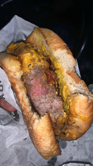 LA Burgers & Daiquiris Picture 3