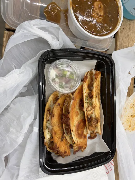 Supreme Gumbo Picture 4