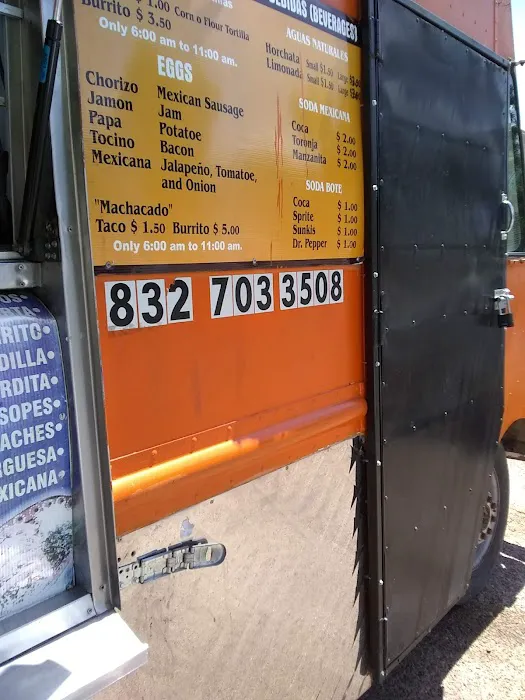 Taqueria El Rey Del Tacorriendo (Food Truck) Picture 10