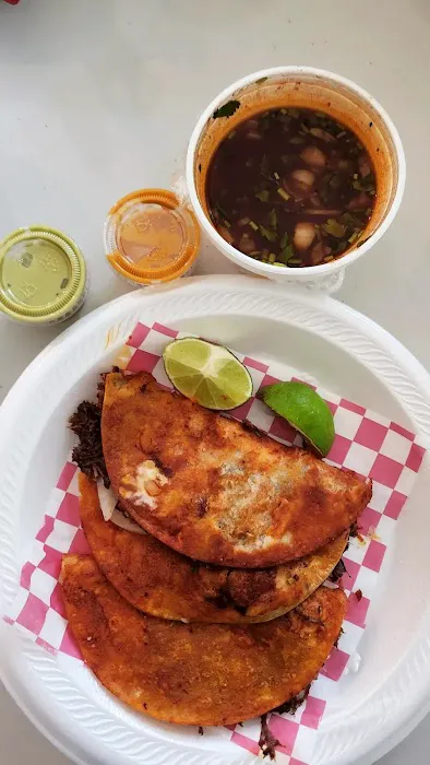 El Takonero (Food Truck) Picture 3