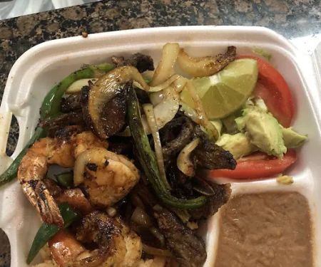 Estrellita Taqueria & Sport’s Bar