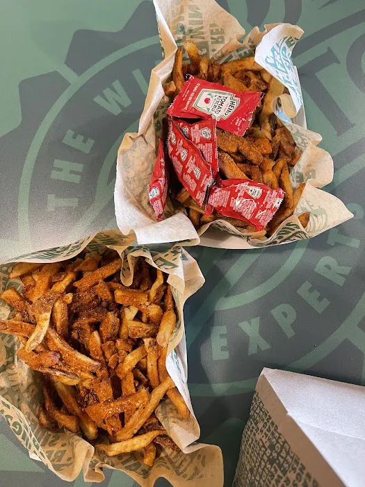 Wingstop Picture 4
