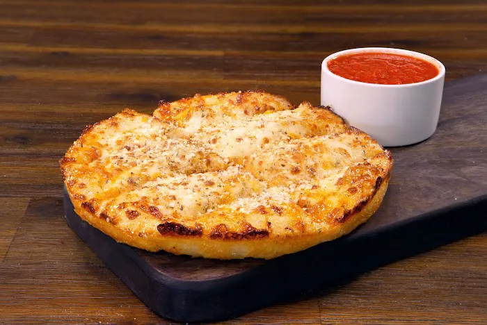 Pizza Patrón N. Houston Airline Drive Picture 6