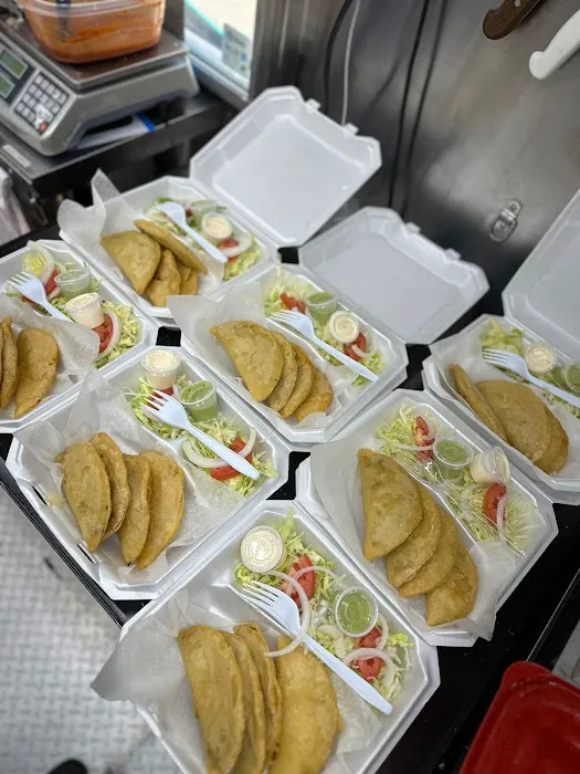 Serranito’s authentic mexican food Picture 9