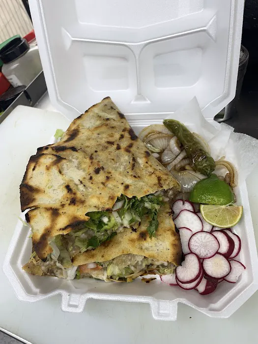 Serranito’s authentic mexican food Picture 2