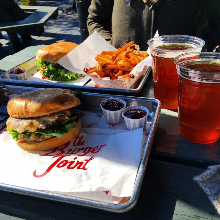 The Burger Joint Picture 2