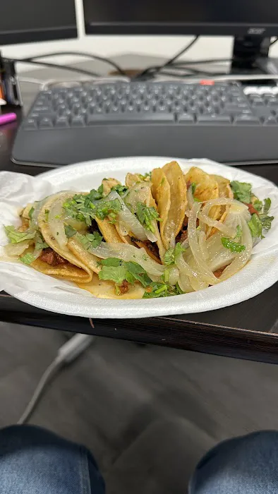 Tacos Laguna (Food Truck) Picture 6