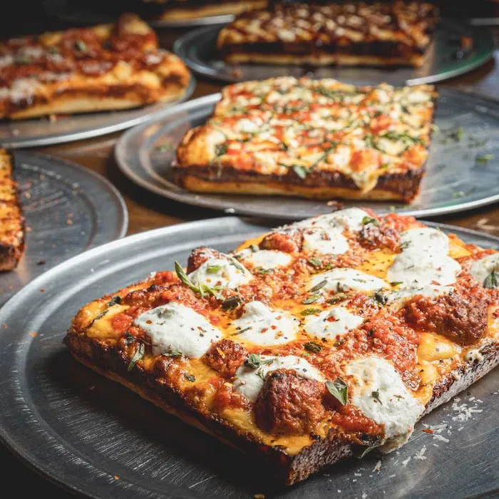 Gold Tooth Tony's Detroit Pizza Picture 2