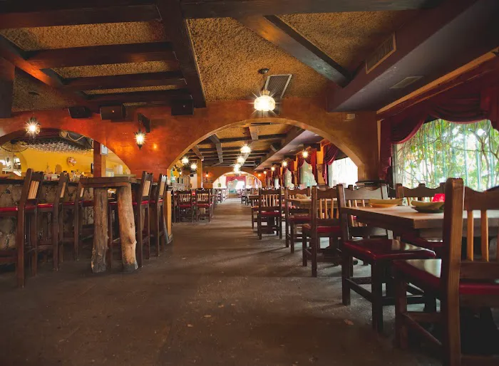 El Tiempo Cantina Picture 2