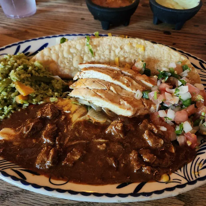 El Tiempo Cantina Picture 3