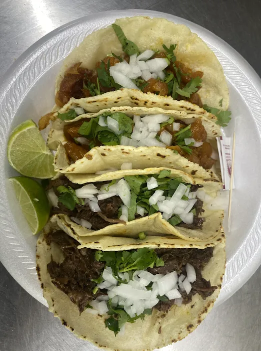 Taqueria Los Comales (Food Truck) Picture 4