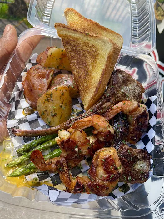 Boil Bar Deluxe (Food Truck) Picture 2