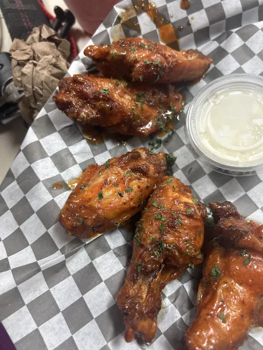 Wing Quarter Daiquiris & Creole Kitchen Picture 2