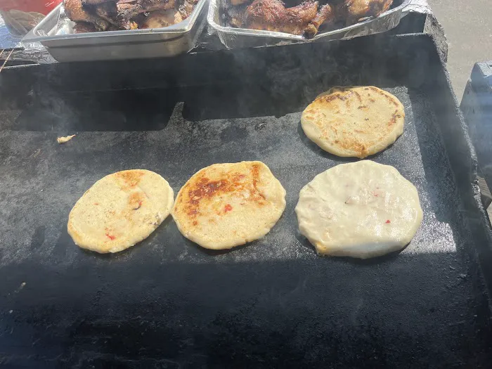 Ricas pupusas Picture 2