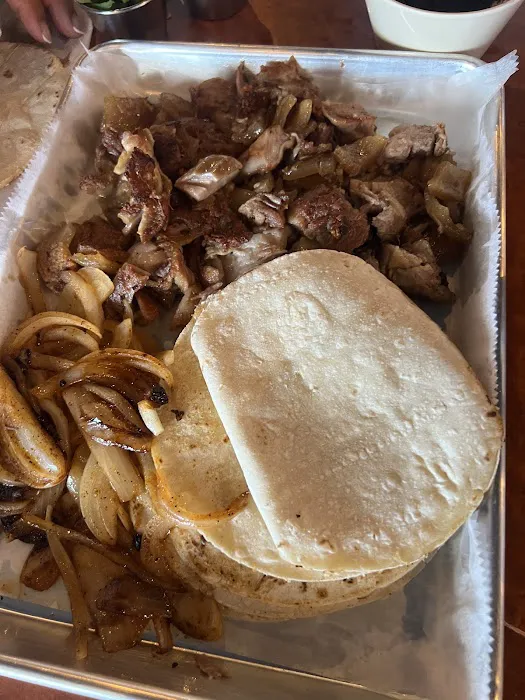 Carnitas El Rey Picture 3