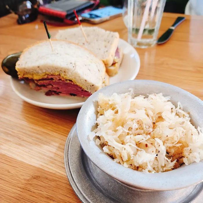 Katz's Picture 7