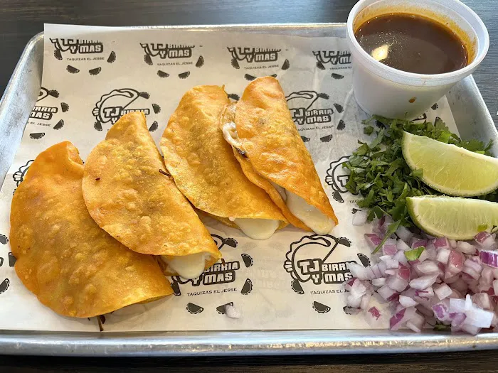 TJ Birria Y Mas Picture 9