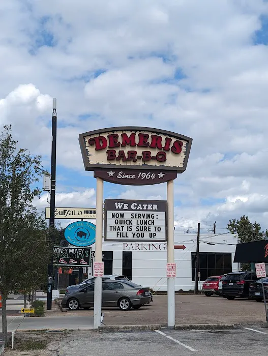 Demeris Bar-B-Q Picture 6