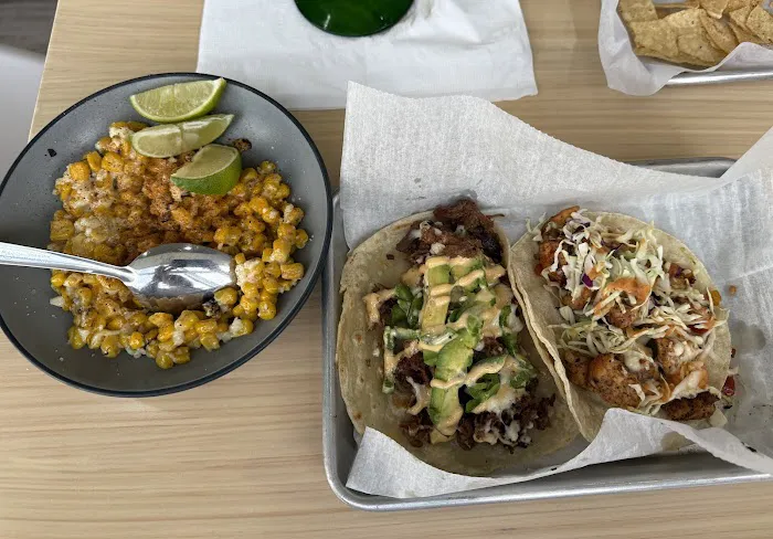 Pacific Coast Tacos - S Shepherd Dr. Picture 4