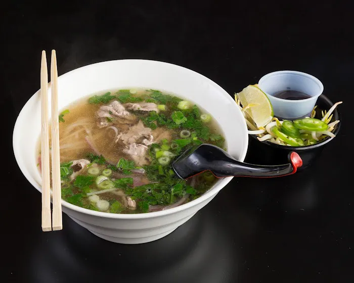 Jenni's Noodle House Picture 3