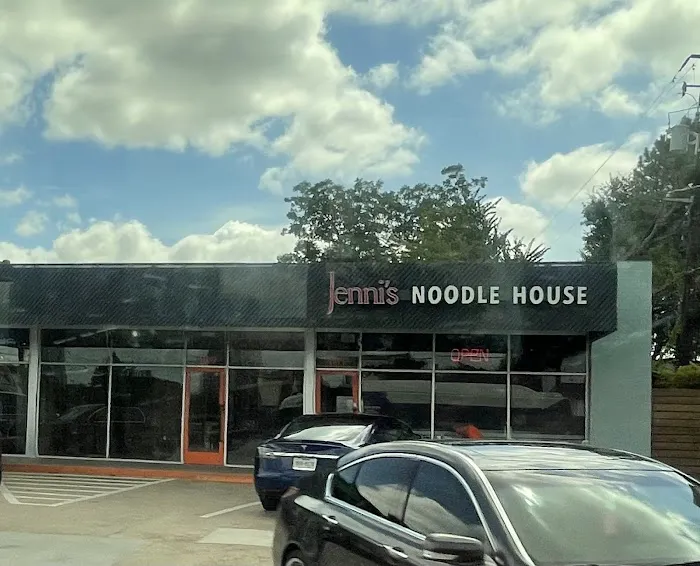 Jenni's Noodle House Picture 2
