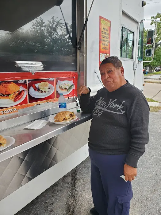 Tacos Chales (Food Truck) Picture 9