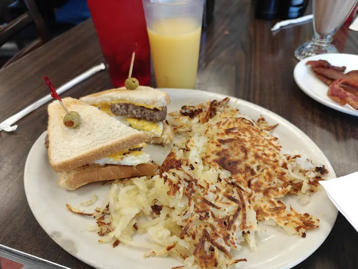 Avalon Diner Picture 1