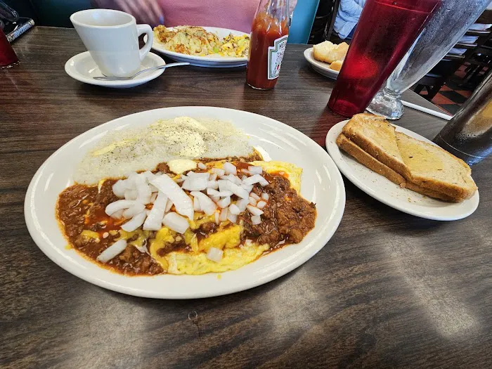 Avalon Diner Picture 7