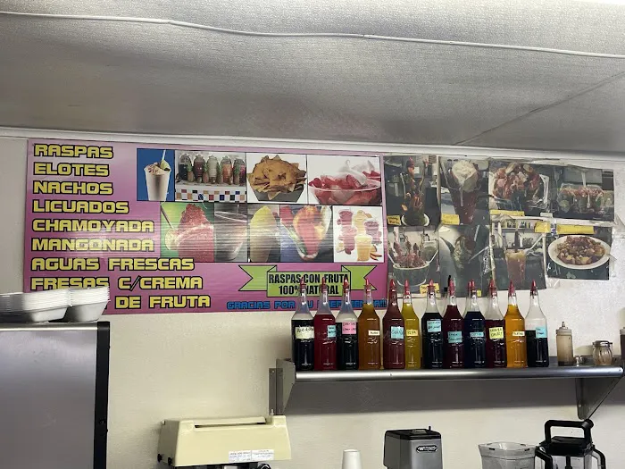 Refresqueria Y Taqueria La Parota Picture 6