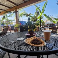 AZTECA TACO HOUSE ico