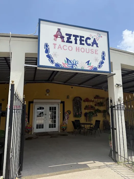 AZTECA TACO HOUSE Picture 10