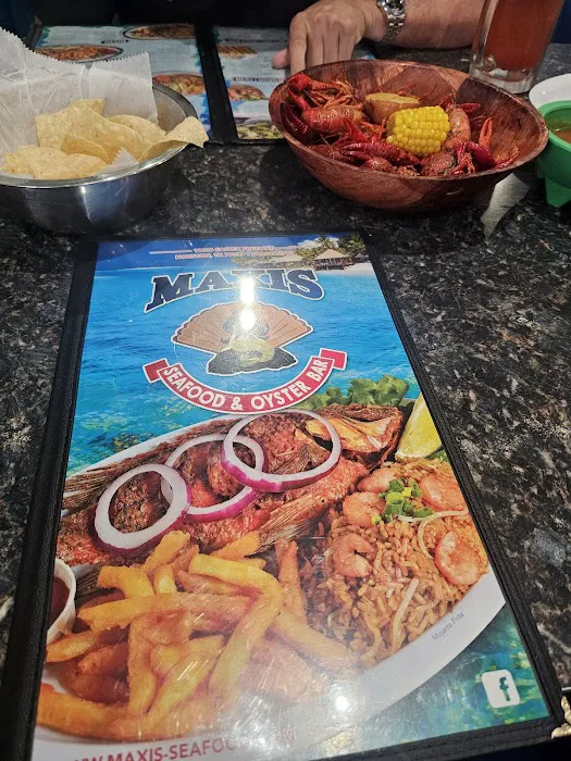 Maxis Seafood & Oyster Bar Picture 3