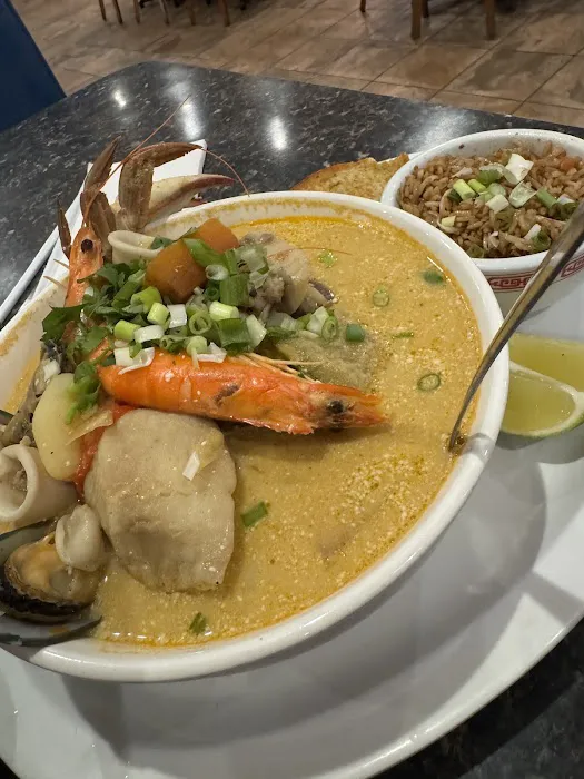 Maxis Seafood & Oyster Bar Picture 7