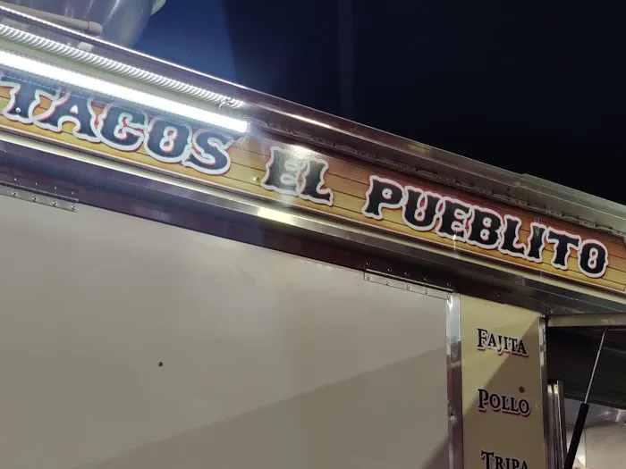 Tacos El Pueblito Picture 6