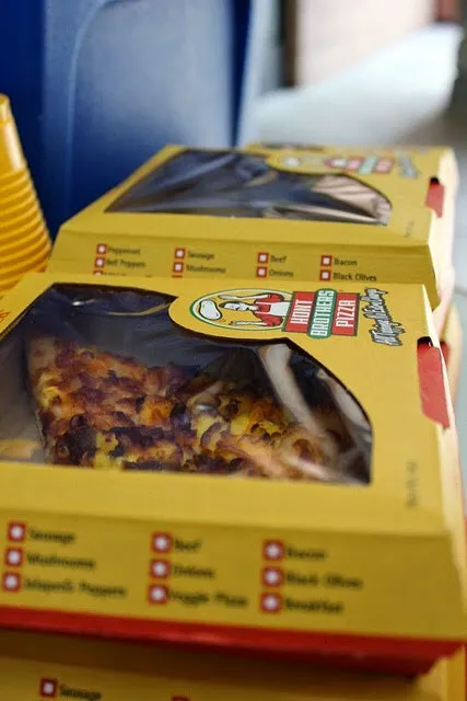 Hunt Brothers Pizza Picture 8