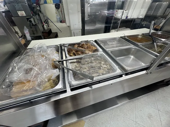 La Reyna Tortilleria Picture 3