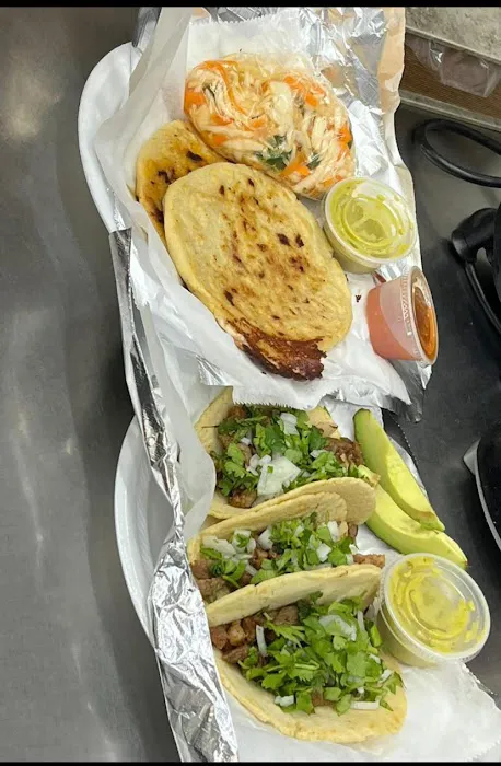 Taqueria y Pupuseria Yomy #2 Picture 4