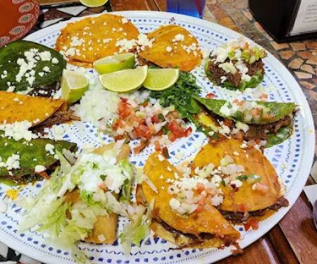 El Pueblito Patio