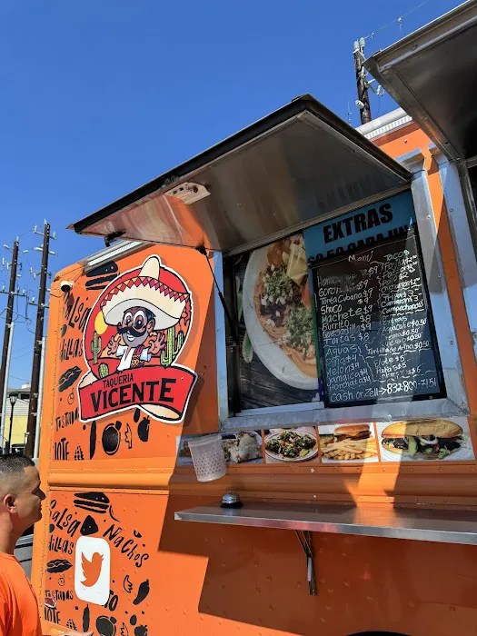 Taqueria Vicente (Food Truck) Picture 4