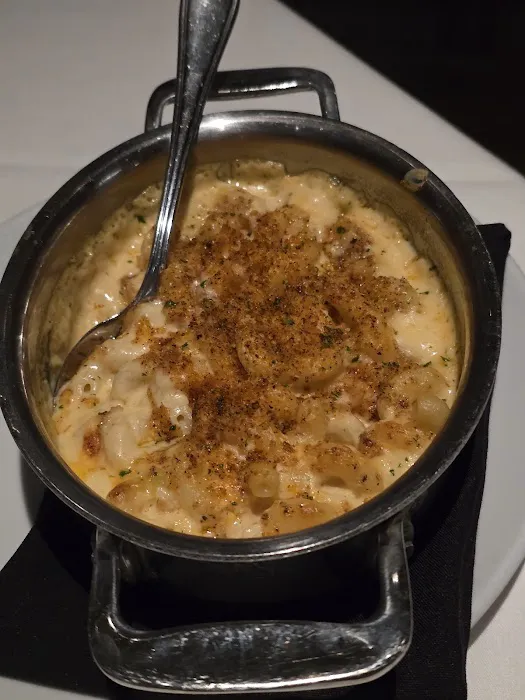 Fleming’s Prime Steakhouse & Wine Bar Picture 9