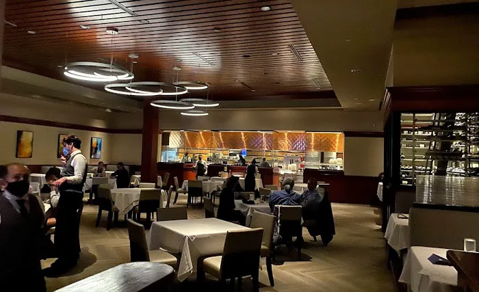 Fleming’s Prime Steakhouse & Wine Bar Picture 5