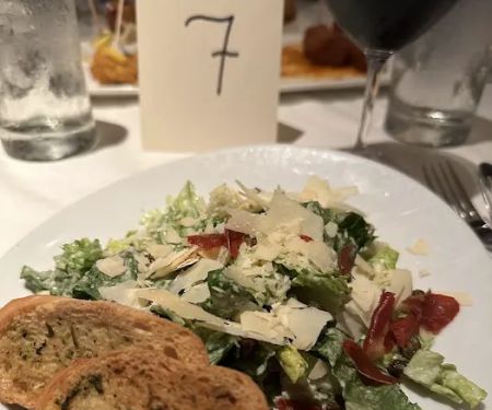 Fleming’s Prime Steakhouse & Wine Bar