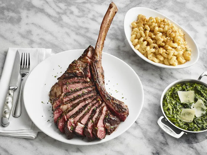 Fleming’s Prime Steakhouse & Wine Bar Picture 8
