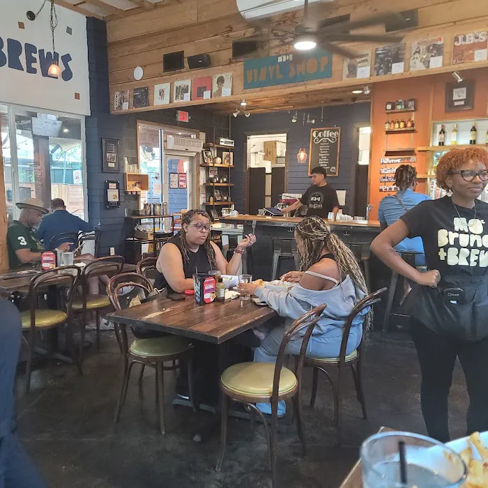 Mo' Brunch + Brews Picture 7