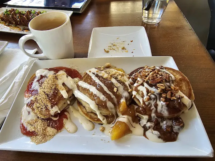 Mo' Brunch + Brews Picture 8