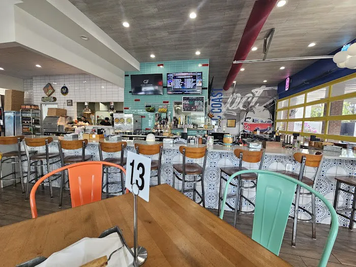 Pacific Coast Tacos - Washington Ave. Picture 4